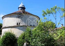 Saint-Jean-d'Angély, 17400, France