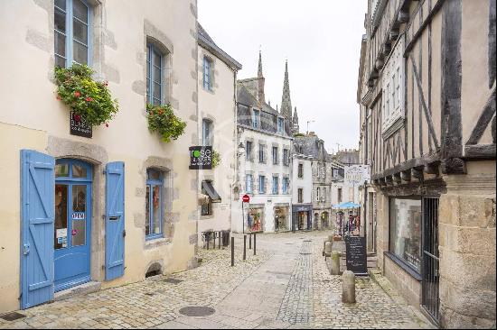 Quimper, 29000, France