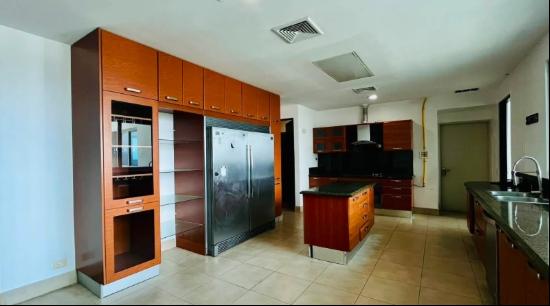 Live By The Ocean Or Invest | 453 M² Apartment At Ten Tower, Costa Del Este