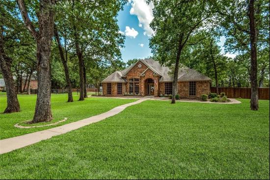 320 Rustic Oaks