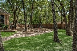 320 Rustic Oaks