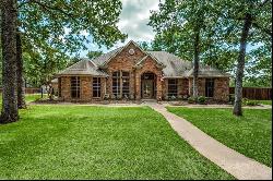 320 Rustic Oaks