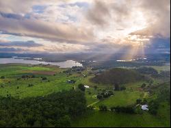 Historic "Folly Farm":  Peaceful, Private and Picturesque 103ha Triple Homestead