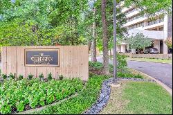 3831 Turtle Creek Boulevard #8A