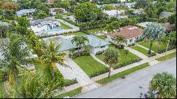 369 Franklin Road In West Palm Beach, Florida