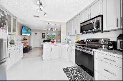 2634 Sheridan St In Hollywood, Florida