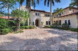 11724 Cardena Court In Palm Beach Gardens, Florida