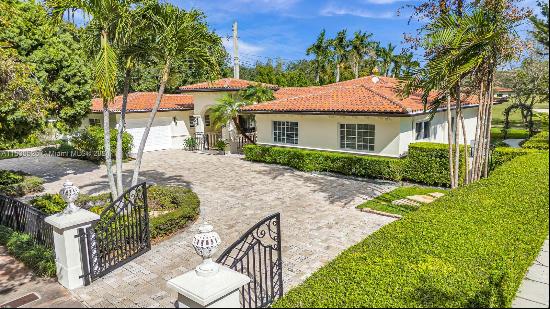 4001 Santa Maria St In Coral Gables, Florida