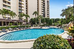 2480 Presidential Way 303 In West Palm Beach, Florida