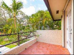 7950 Old Cutler Rd In Coral Gables, Florida