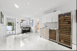 4456 Alton Rd In Miami Beach, Florida