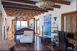 Luxury property with panoramic sea views and tourist license in Cala Boix.