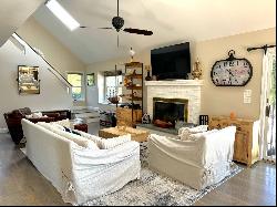 SAG HARBOR BAY POINT YEAR ROUND RENTAL . . .