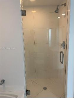 55 SE 6 St Unit 3504, Miami FL 33131