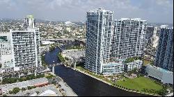 68 SE 6 St Unit 4004, Miami FL 33131