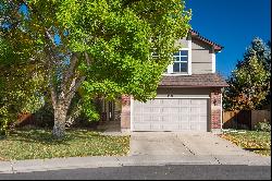 4-Bed Louisville Home in Cul-de-Sac with Open Floorplan and Finished Basement