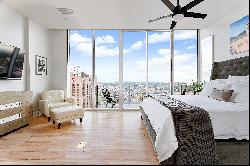 Penthouse Perfection: Unmatched Sophistication in the Heart of Downtown