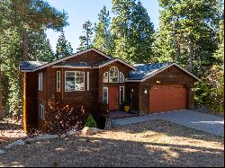 Tahoe Mountain setting close to Fallen Leaf Lake