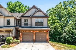 Gated Townhome near Marietta Square