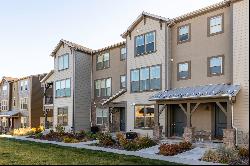 Contemporary Townhome Minutes to Expanded Deer Valley and Park City!