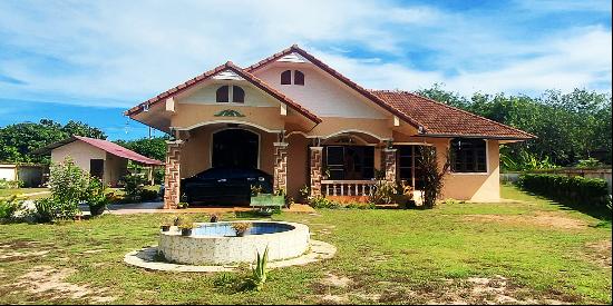 House with Large Land Plot for Sale Near Suan Son Beach, Rayong