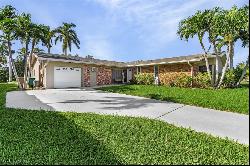 1712 SE 43rd Street, Cape Coral FL 33904