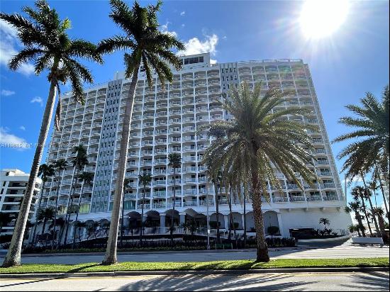 5401 Collins Ave Unit 324, Miami Beach FL 33140