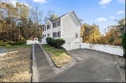 29 Winston Circle, Haverhill MA 01830