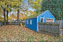 1017 Gordon Avenue, Lansing MI 48910