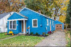 1017 Gordon Avenue, Lansing MI 48910