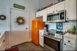 2502 Live Oak Street Unit 322, Dallas TX 75204