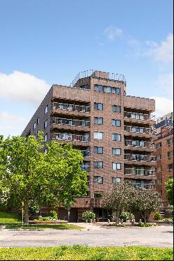 Corner Unit Condo with Lake Views