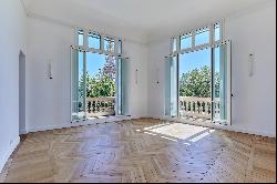 Paris 16th District - An exceptional apartment commanding magnificent views