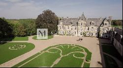 Poitiers - exceptional 18th century castle