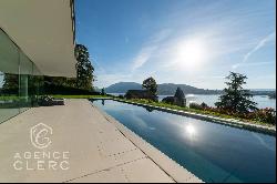 Annecy-le-Vieux, exceptional house with panoramic lake view