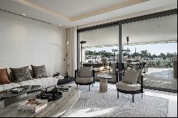 Luxurious apartment in the heart of the Golden Mile with exclusive details and panoramic 