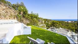 Villa with sea view and vacation rental license