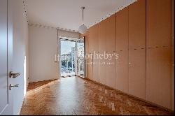 Renovated Apartment in Piazza Risorgimento