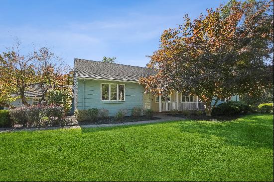 Meticulously Renovated and Loved Ranch Style Home