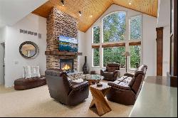 6092 Quarry Ridge