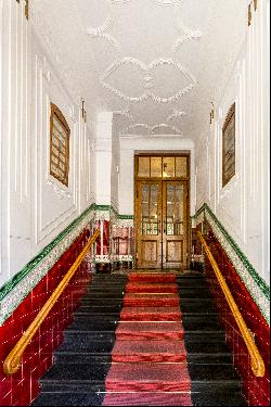 Toplage Elisabethmarkt: Außergewöhnlich schöne 4-Zimmer-Jugendstil-Wohnung