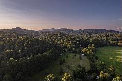 Idyllic Creekside Oasis