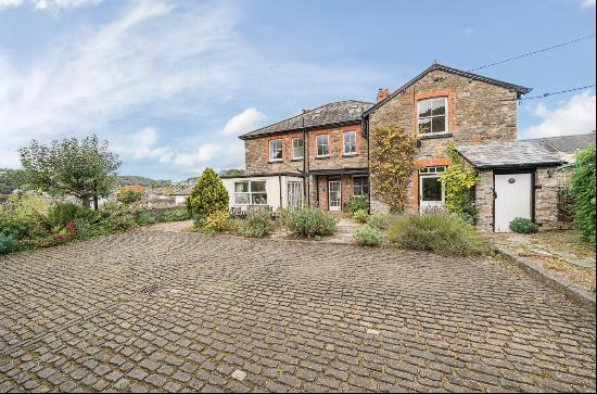 Briton Street, Bampton, Tiverton