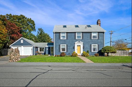 54 Clifton Ave, Marblehead, MA, 01945, USA