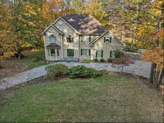 979 New Norwalk Road, New Canaan, CT, 06840, USA