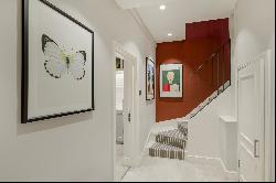 Beautiful apartment located in Onslow Gardens