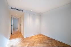 Flat, 2 bedrooms, for Sale