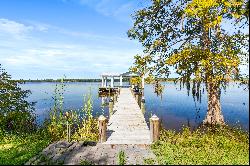 Freeport Waterfront Estate Spanning 20+ Acres With Private Dock And Boat Lift