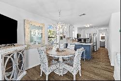 Renovated, Fully-Furnished Second-Floor Condo In Seagrove Beach