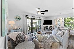 Renovated, Fully-Furnished Second-Floor Condo In Seagrove Beach